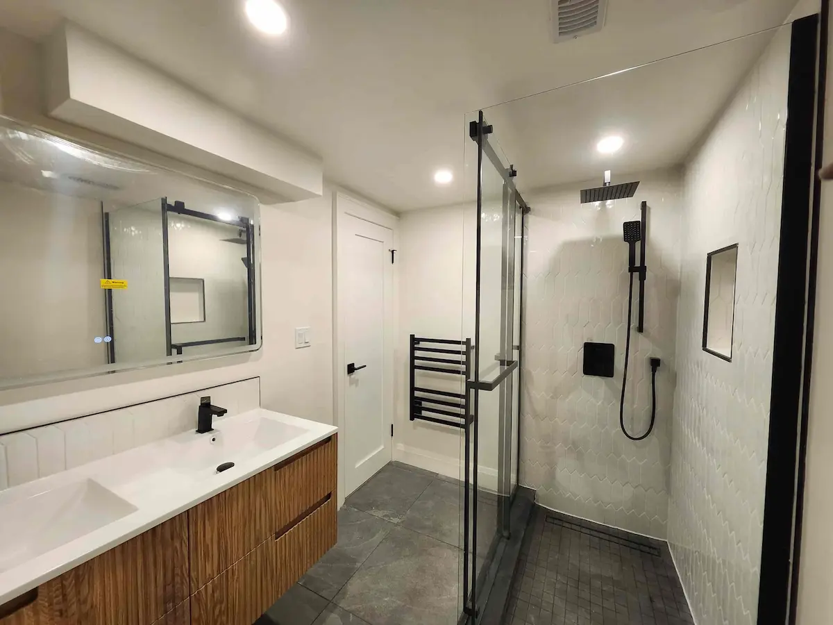 bathroom renovation in richmond hill | EV Constructions