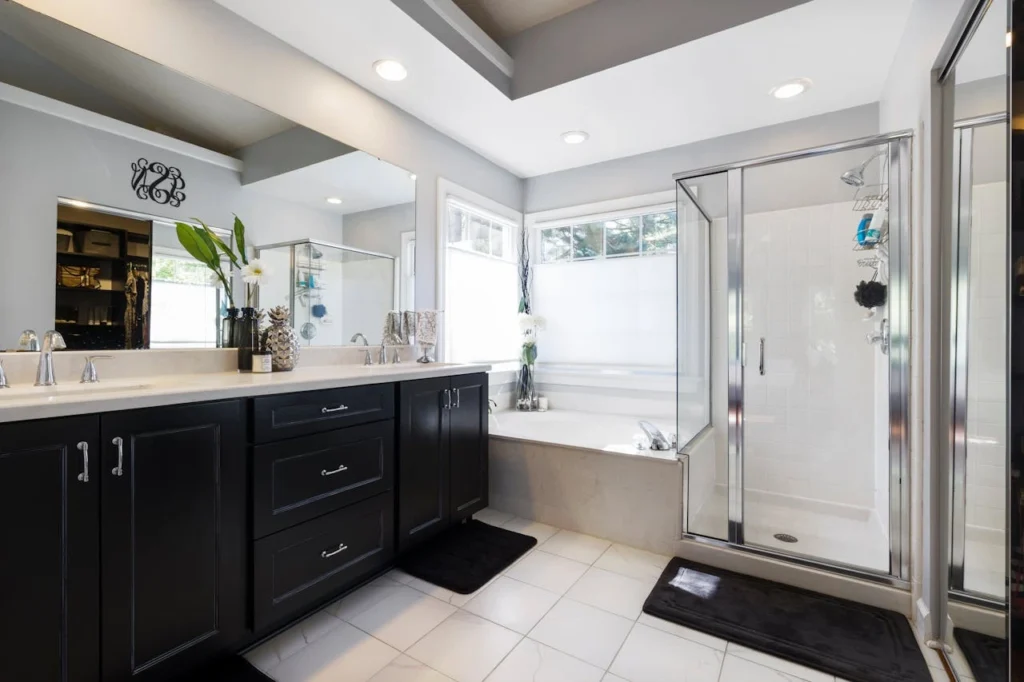 2026 Bathroom Renovation Cost in Toronto | Full Price Guide - Mid Range Shower Renovation Trends